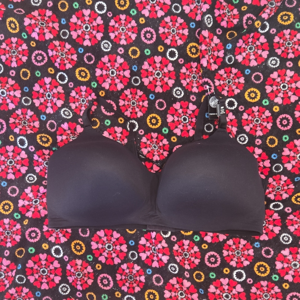 Torrid Black Seamless Everyday Bra